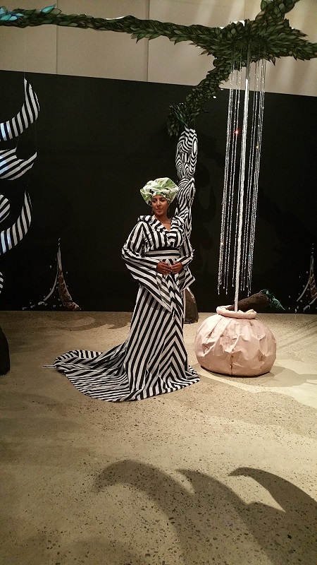 wakati-reception-image-20151007.192334.jpg D. Denenge Akpem
